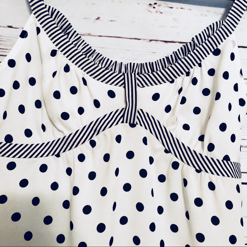 Ann Taylor LOFT Women’s 4 White and Black Polka Dot Top - Picture 4 of 5